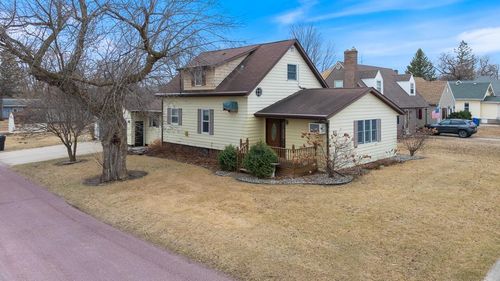 421 E Hughes St, Tyler, MN, 56178-9302 | Card Image