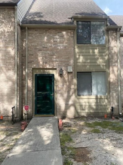 15510 Blake Way St, Houston, TX, 77032-2036 | Card Image