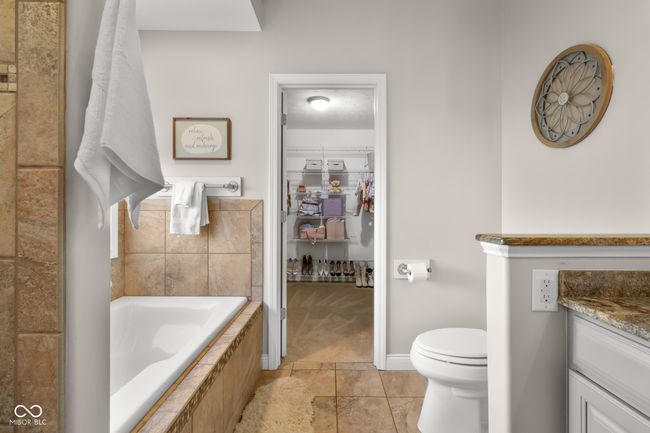 2678 Violet Way, House other with 4 bedrooms, 3 bathrooms and null parking in Columbus IN | Image 37