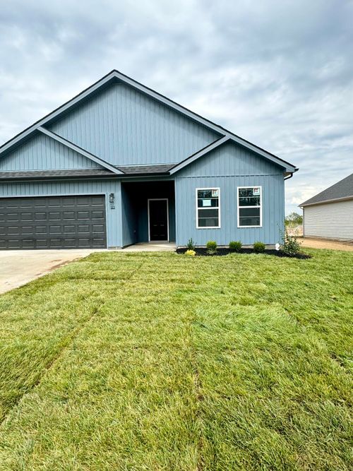 107 Last Chance Dr, Georgetown, KY, 40324-8773 | Card Image