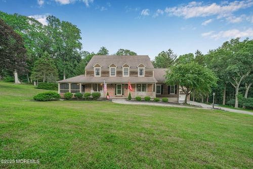 16 Henderson Hill Road, Hampton, NJ, 08827 | Card Image