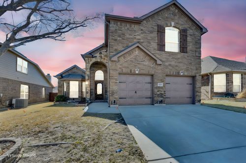 5613 Spirit Lake Dr, Fort Worth, TX, 76179-7619 | Card Image