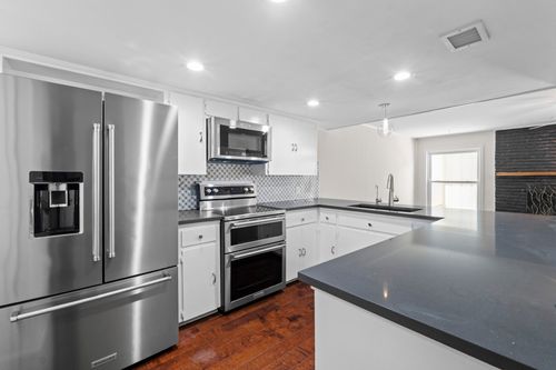 3966 Far West Blvd, Austin, TX, 78731-2901 | Card Image