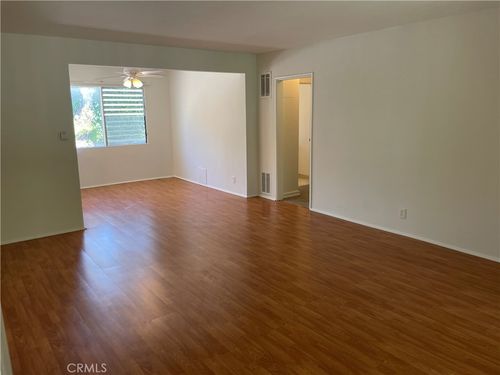 e-630 San Vicente Blvd, Santa Monica, CA, 90402-1854 | Card Image