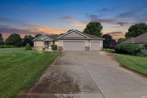 57481 Emerald Chase Ln, Goshen, IN, 46528-6278 | Card Image