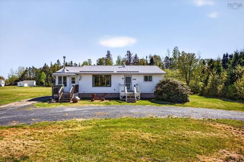 308 Highway 2, Lower Five Islands, NS, B0M1N0 | Card Image