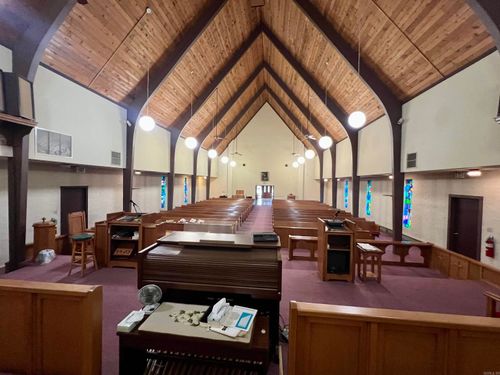 600 W Church St, Horseshoe Bend, AR, 72512-3720 | Card Image