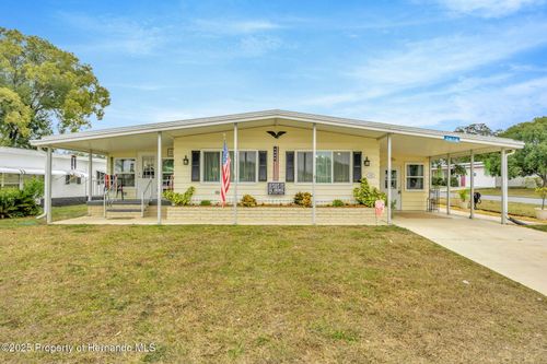 7406 Western Circle Dr, Brooksville, FL, 34613-7303 | Card Image