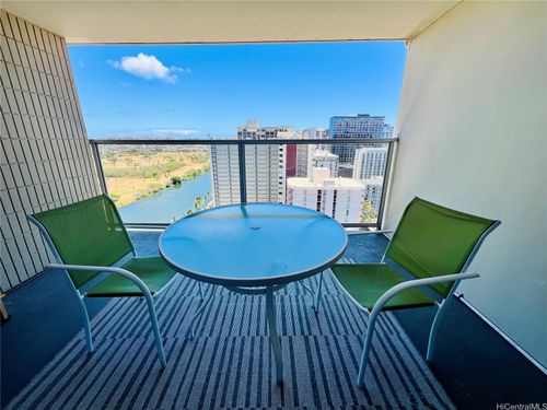 apt-2517-445 Seaside Ave, Honolulu, HI, 96815-5531 | Card Image