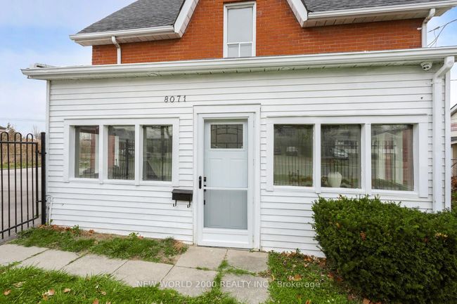 8071 Kipling Ave, House other with 4 bedrooms, 2 bathrooms and 6 parking in Woodbridge ON | Image 4