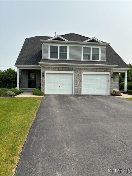 41 Brockton Dr, Lancaster, NY, 14086-4454 | Card Image