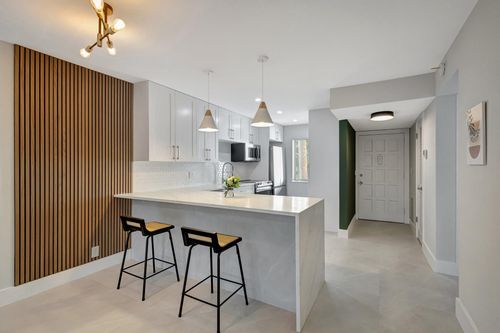 208-4090 Tivoli Ct, Lake Worth, FL, 33467-4062 | Card Image