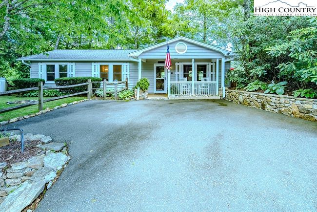 492 Skyland View Dr, House other with 3 bedrooms, 2 bathrooms and null parking in Blowing Rock NC | Image 44