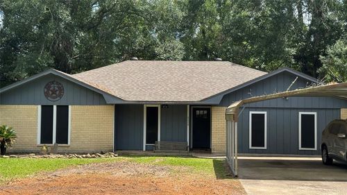 8228 Ponderosa Dr, Silsbee, TX, 77656-8154 | Card Image