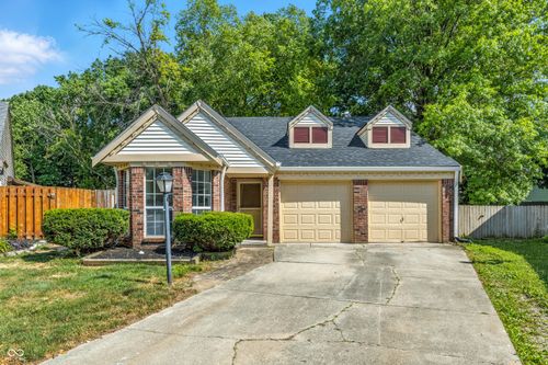 6639 Discovery Dr S, Indianapolis, IN, 46250-3459 | Card Image