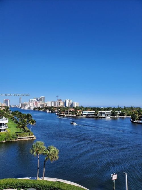 apt-644-20515 E Country Club Dr, Aventura, FL, 33180-3043 | Card Image