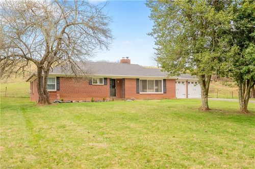 9806 Floyd Pike Hwy, Dugspur, VA, 24325 | Card Image