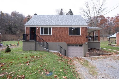1249 Saxonburg Blvd, Glenshaw, PA, 15116-3215 | Card Image