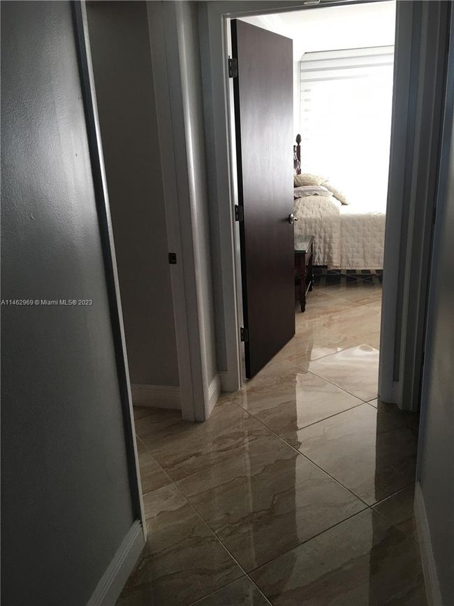 APT-2C - 4280 Galt Ocean Dr, Condo with 2 bedrooms, 2 bathrooms and null parking in Fort Lauderdale FL | Image 12