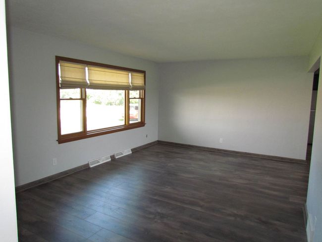 2475 N Pecatonica Rd, Home with 3 bedrooms, 2 bathrooms and null parking in PECATONICA IL | Image 13