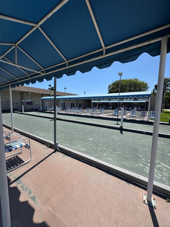 APT-113 - 721 Lori Dr, Condo with 1 bedrooms, 2 bathrooms and null parking in Palm Springs FL | Image 27