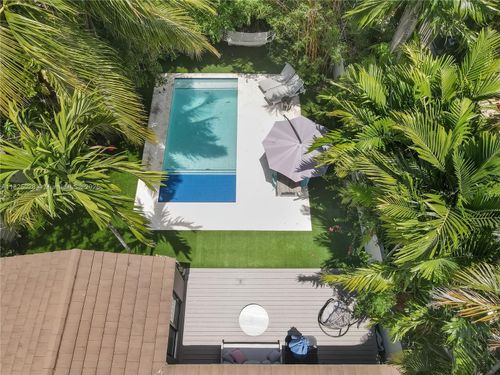 3020 Sw 2nd Ave, Miami, FL, 33129-2706 | Card Image