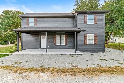 9 E Jefferson St, Maxwell, IN, 46154-9716 | Card Image