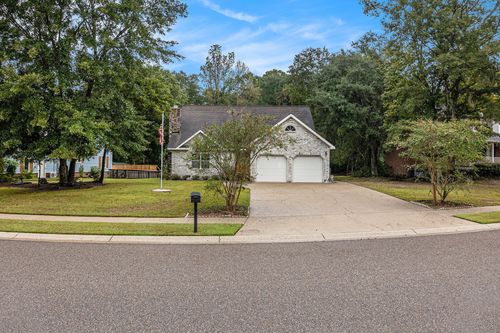 1530 Sterling Oaks Dr, Moncks Corner, SC, 29461-2929 | Card Image