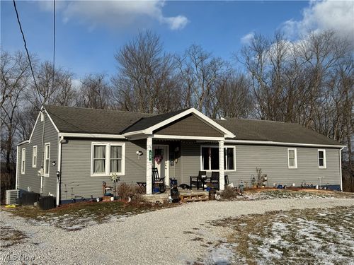 700 Swayne St, Coshocton, OH, 43812-1051 | Card Image