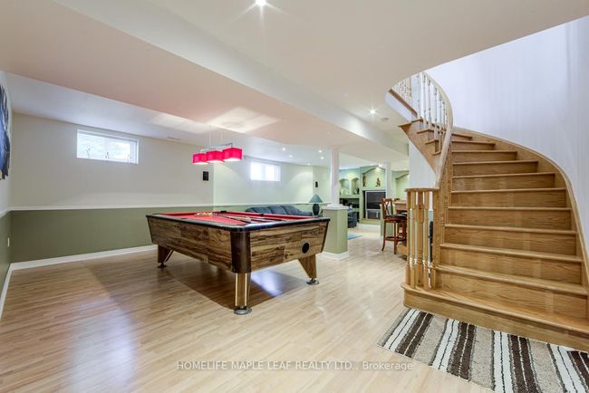 37 St Ave, House other with 4 bedrooms, 4 bathrooms and 4 parking in Bradford ON | Image 37