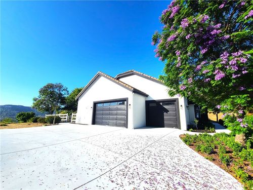 43605 Los Gatos Rd, Temecula, CA, 92590-4258 | Card Image