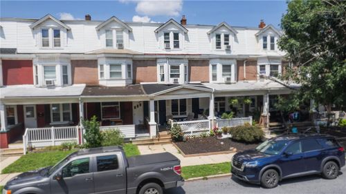 441 Franklin Ave, Palmerton, PA, 18071-1613 | Card Image