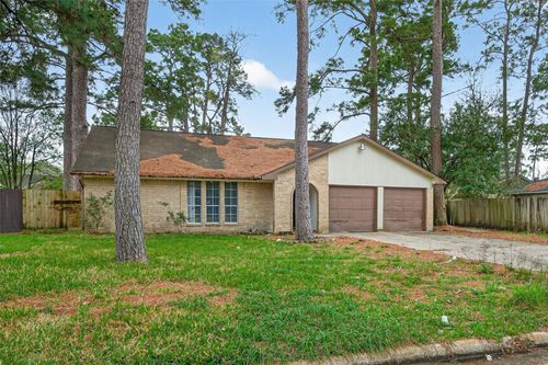 8006 White Swan Dr, Humble, TX, 77396-2370 | Card Image