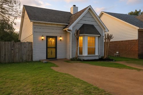 5989 Mapletree Cv, Memphis, TN, 38141-6900 | Card Image