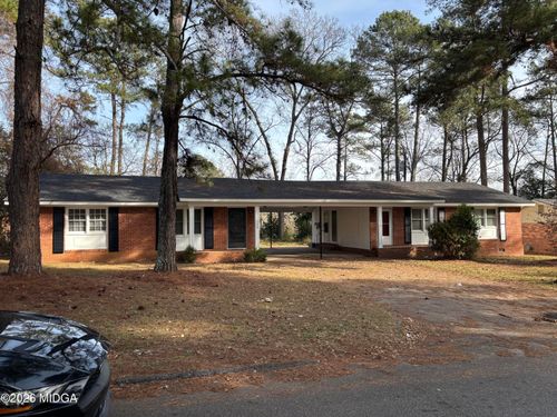 225 Woodland Trl, Warner Robins, GA, 31088-7017 | Card Image