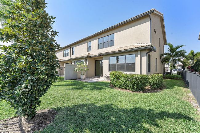 4822 Jumping Way, Condo with 3 bedrooms, 3 bathrooms and null parking in Lake Worth FL | Image 19