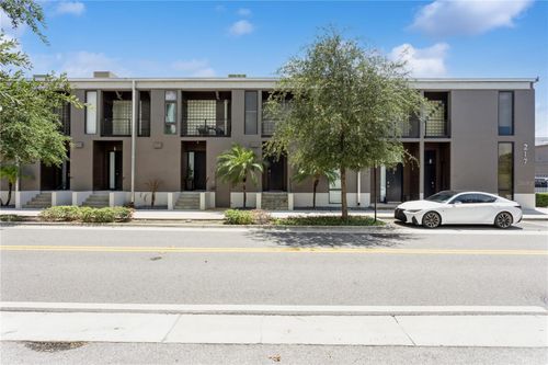 105-217 N 12th St, Tampa, FL, 33602-3657 | Card Image