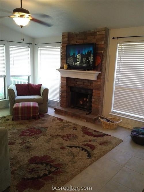 1102 Weatherly Drive, Bryan, TX, 77803-5120 | Card Image