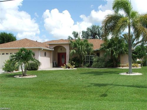 613 Se 21st St, Cape Coral, FL, 33990-2530 | Card Image