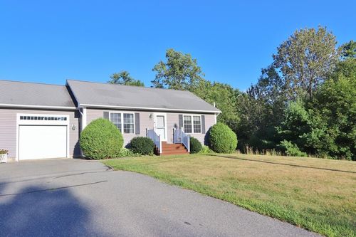 13-63 Streamside Ln, Bangor, ME, 04401-2792 | Card Image