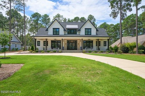 20 Augusta Dr, Southern Pines, NC, 28387-2969 | Card Image