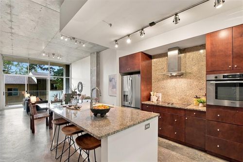 105-130 Arizona Ave Ne, Atlanta, GA, 30307-2254 | Card Image