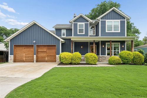 3821 Oaklawn Dr, Fort Worth, TX, 76107-1037 | Card Image