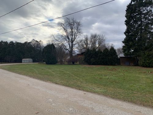 124 Wellington St, Wardsville, ON, N0L2N0 | Card Image