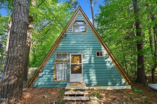 202 Purefoy Rd, Chapel Hill, NC, 27514-4854 | Card Image