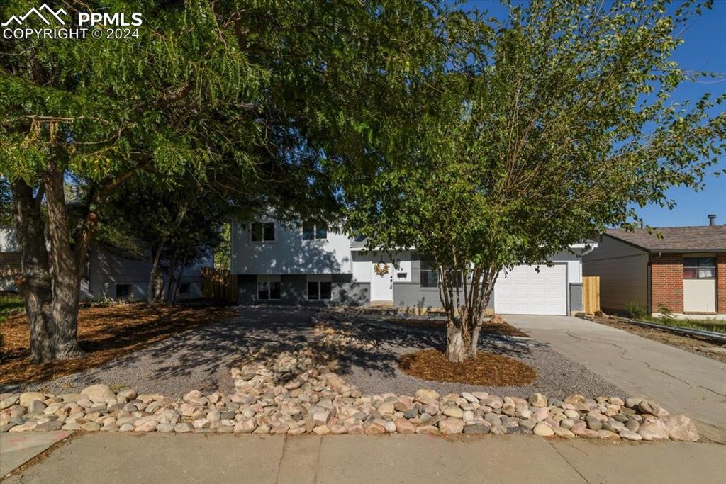 Glenn Pl, Pueblo, CO 81001