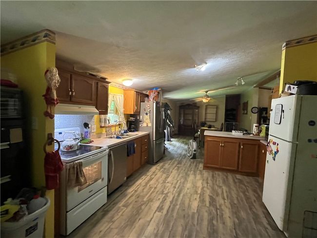 1240 Jollytown Rd, House other with 4 bedrooms, 3 bathrooms and 3 parking in New Freeport PA | Image 12