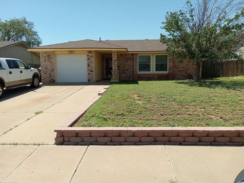 111 N Glenwood Dr, Midland, TX, 79703-6032 | Card Image