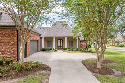 6115 Tezcuco Ct, House other with 5 bedrooms, 4 bathrooms and null parking in Gonzales LA | Image 2