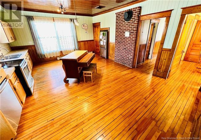 110 Des Champs Rue, House other with 7 bedrooms, 3 bathrooms and null parking in Lamèque NB | Image 13
